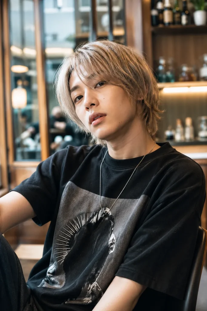 Medium Blonde Layered Bob